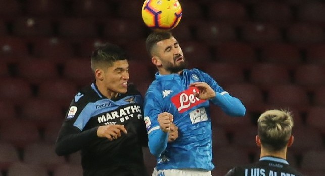 Hysaj in azione con la maglia del Napoli