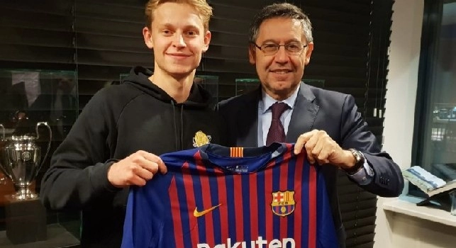 UFFICIALE - Accostato al Napoli, De Jong è un nuovo calciatore del Barcellona
