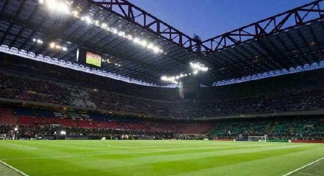 Odio Napoli e Napoli Colera, cori a San Siro contro la citt&agrave; partenopea!