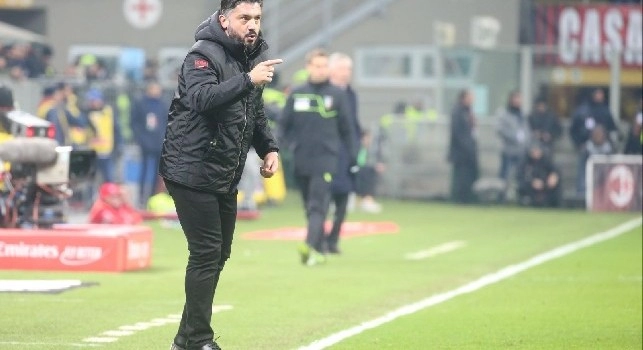Il Mattino - Gattuso atterrato a Capodichino con un volo privato, riunione a Castel Volturno e primo allenamento