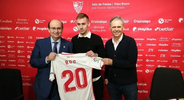 Marko Rog, centrocampista croato del Napoli in prestito al Siviglia