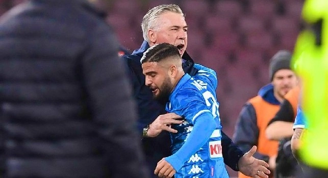Insigne si sblocca: corsa verso la panchina e splendido abbraccio con Ancelotti dopo il gol [FOTO]