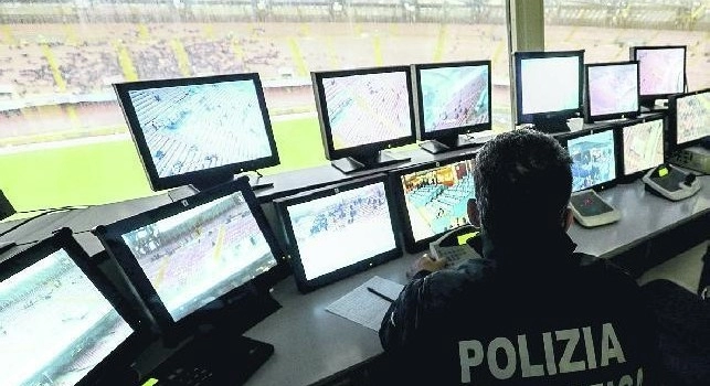 Repubblica - 21 Daspo per condotte errate intorno al San Paolo, elenco lungo e per comportamenti di ogni genere: i dettagli