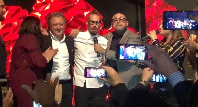 Hamsik protagonista alla festa di De Nicola