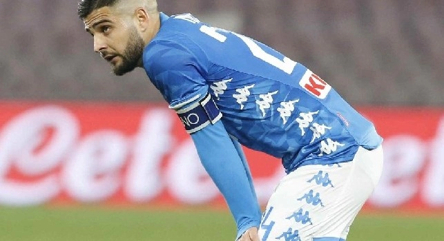 Giudice Sportivo - Insigne squalificato: comportamento scorretto nei confronti di un avversario. Napoli graziato per lancio di materiale pirotecnico
