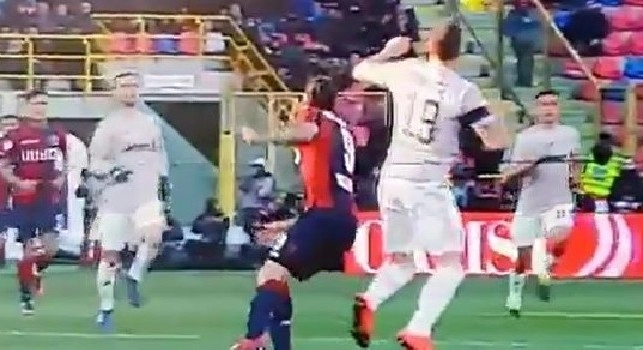 Bonucci simultatore recidivo, altra sceneggiata: fa fallo su Santander, poi si tuffa e inganna l'arbitro [VIDEO]