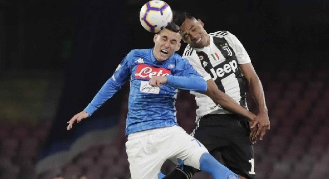 Juventus, Alex Sandro KO: a rischio per la partita contro il Napoli?