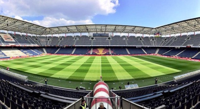 Salisburgo-Napoli, sold out il match di ritorno: 30mila spettatori alla Red Bull arena