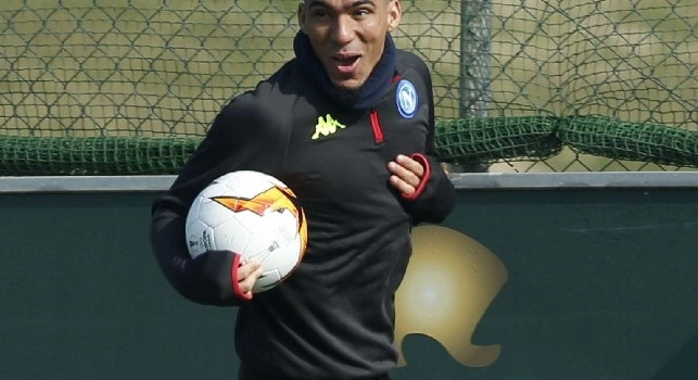 Claudia Garcia: Allan piace ancora al PSG, magari i francesi potrebbero inserire Cavani nella trattativa