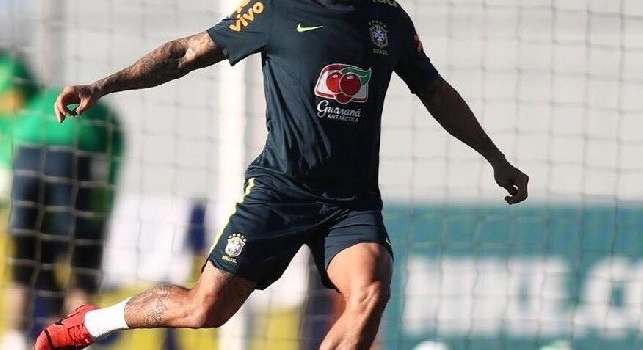 Allan: Allenamento col Brasile [FOTO]