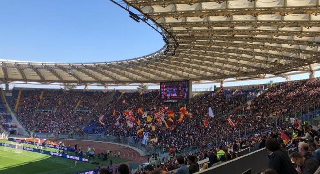 Curva Sud, tifosi Roma: stadio Olimpico in Roma-Napoli