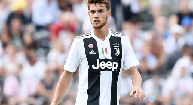 Sportitalia - La Juve cerca plusvalenze: Rugani verso l'Arsenal
