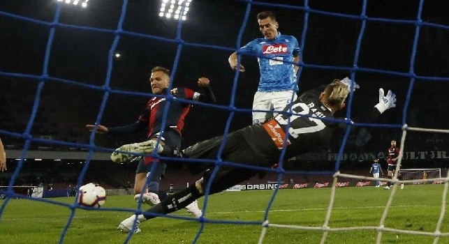 I baby tifosi del Genoa pizzicano Radu: Ma come l'hai fatta quella parata contro il Napoli? [VIDEO]