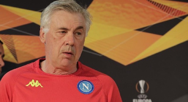 L'UEFA 'prevede' la formazione del Napoli - Sorpresa Chiriches e difesa a 3, Ghoulam e non Mario Rui!