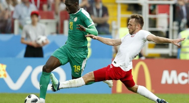 Mercato SSC Napoli, c'è un nome nuovo. Il Mattino: Piace Sarr, è il compagno di Nazionale di Koulibaly: che velocità!