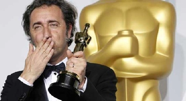 Corsera - Maradona contro Sorrentino e minaccia Netflix: sfrutti la mia immagine, ti faccio causa