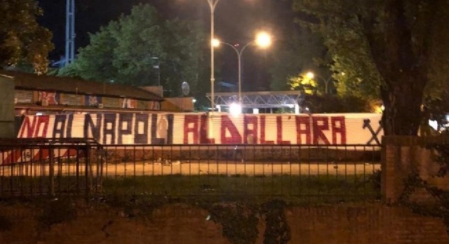 No al Napoli al Dall'Ara!: ultras Bologna espongono striscione contro gli azzurri [FOTO]