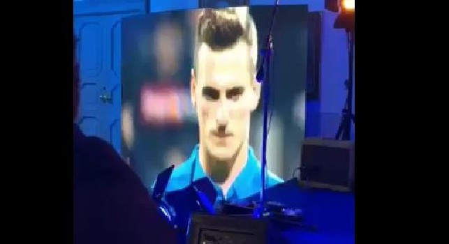 Cena SSC Napoli, si apre con la clip riassuntiva di stagione [VIDEO]