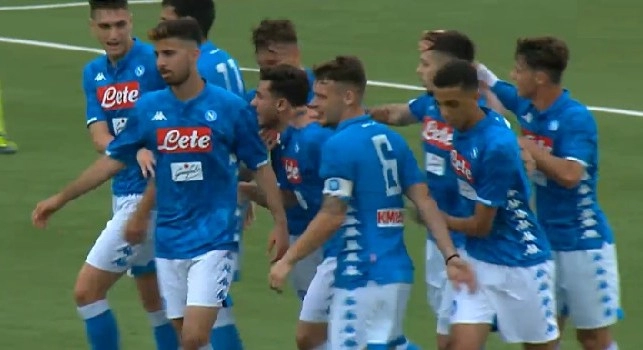 Napoli-Fiorentina 2-2 (8' Gaetano, 19' Palmieri rig., 60' Dutu, 61' Meli rig.): termina la partita! Black out fatale degli azzurri