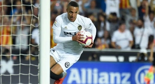 Napoli-Rodrigo, il Valencia ammette l'interesse: gli spagnoli sparano 70 mln. Concorrenza di Barcellona, Atletico e Real [ESCLUSIVA]