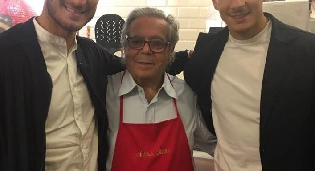 Prima serata napoletana per Di Lorenzo: ieri a cena da Starita a Materdei [FOTO]