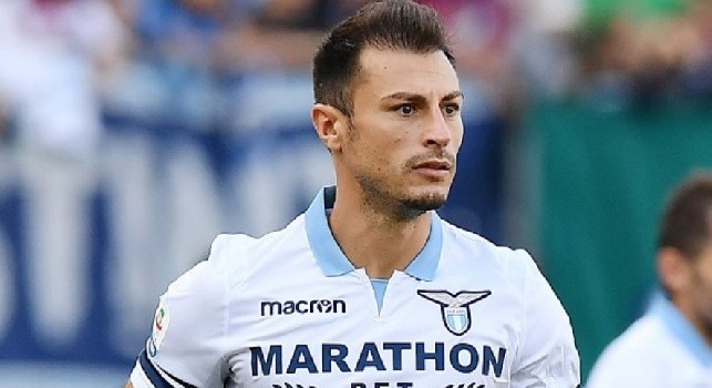 SSC Napoli, la radio ufficiale - Giuntoli punta Radu della Lazio: può arrivare a parametro zero