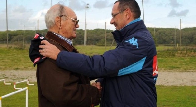 Sarri alla Juve, Vinicio sicuro: Sar&agrave; applaudito al San Paolo, conta solo ci&ograve; che ha fatto mentre era a Napoli!