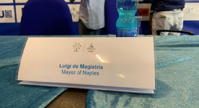 Universiadi, Luigi de Magistris diserta la conferenza di presentazione