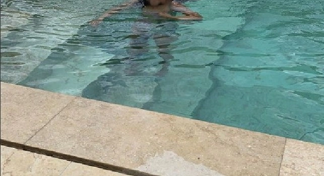 James Rodriguez in vacanza a Medellin con sua figlia [FOTO]