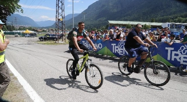 Dimaro, Ghoulam lascia il campo di Carciato in bici! [FOTO CN24]