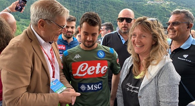 Calciomercato Napoli, Sky: il club azzurro punta forte su Younes, agenti in ritiro per il rinnovo fino al 2023