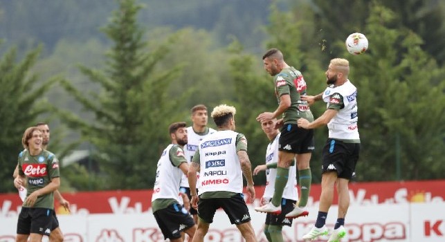 Dimaro 2019, giorno 4: Ancelotti <i>guardalinee</i>, nuovo pallone della Serie A e un ospite a Carciato [FOTOGALLERY CN24]