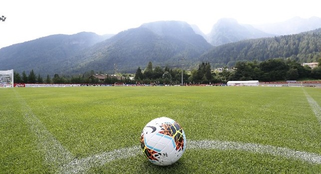 Serie A, Assoagenti fa sapere: “Pronti a un incontro con club e Leghe”
