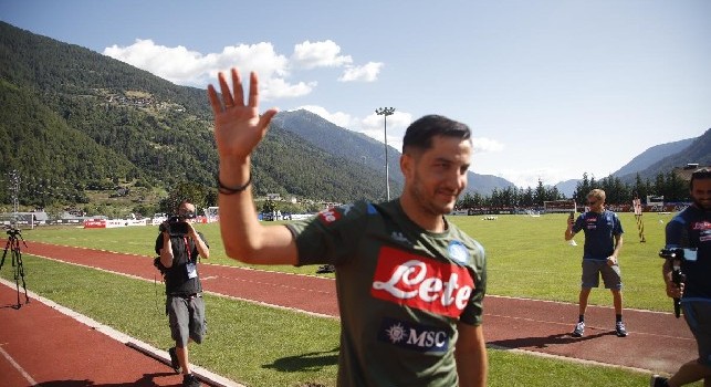 Kostas, Kostas! Tifosi in delirio, termina il primo allenamento di Manolas [VIDEO CN24]