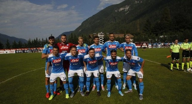 Napoli-Feralpisal&ograve;, squadra schierata: foto Ciro De Luca