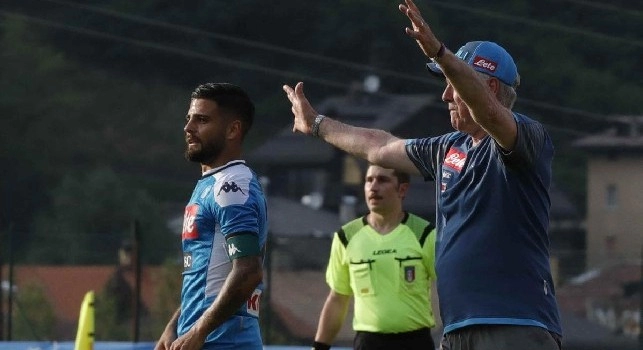 Il Napoli celebra il primo allunaggio: Carlo Ancelotti ci sta spiegando come hanno fatto [FOTO]