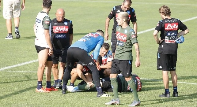Dimaro, paura per Callejon: lo spagnolo si accascia dopo un colpo subito [FOTO CN24]