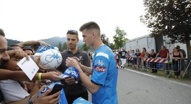 Dimaro, Idasiak sommerso dai tifosi per autografi e selfies! [FOTO&VIDEO CN24]