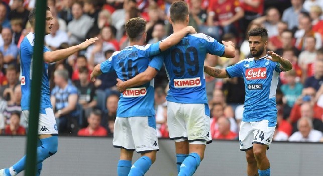 Il commento della SSC Napoli: Azzurri forti come una cascata, che doccia scozzese per il Liverpool!
