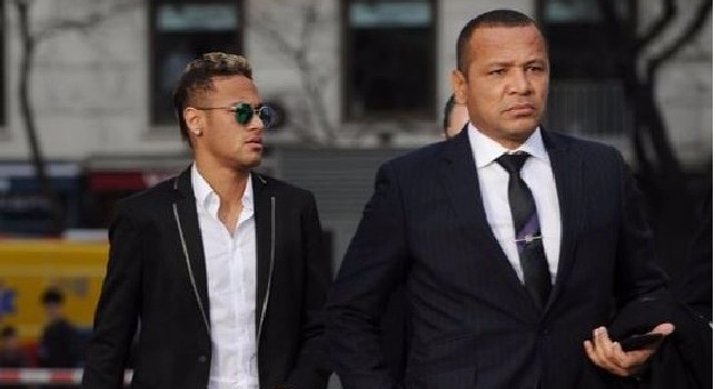 Neymar, il padre: Lottiamo per dire addio al PSG, al Barcellona &egrave; stato felice