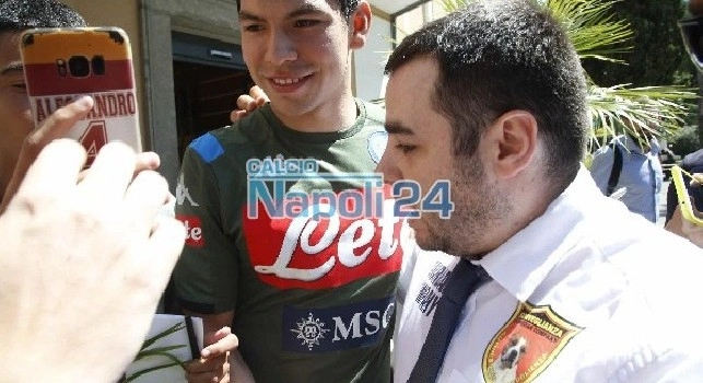 Lozano con la maglia del Napoli