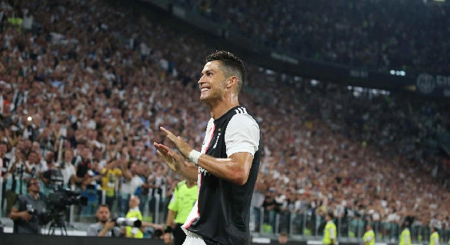 Piove sul bagnato in casa Juventus: Cristiano Ronaldo ancora positivo al Coronavirus, non ci sar&agrave; contro Messi