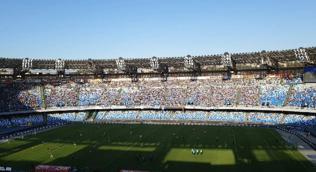 Regione Campania, stanziati 1,2 milioni di euro per la copertura dello stadio San Paolo