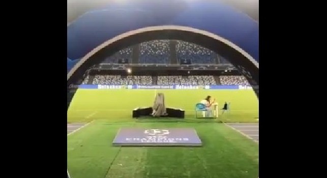 Napoli-Liverpool, il nuovo San Paolo con il vestito della Champions League [VIDEO]