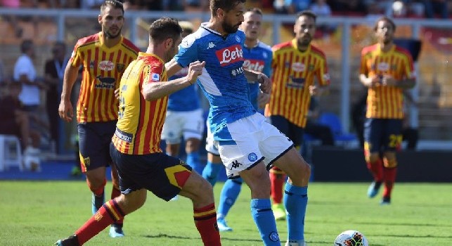Llorente scatenato, doppietta contro il Lecce: il Napoli dilaga, 1-4 all'82'