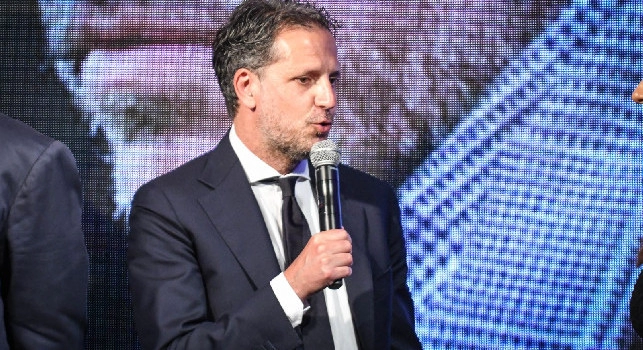 Cm.it - Milik-Juventus, oggi summit tra l'agente e Paratici: il ds bianconero lo <i>inviter&agrave;</i> ad accettare l'offerta della Roma