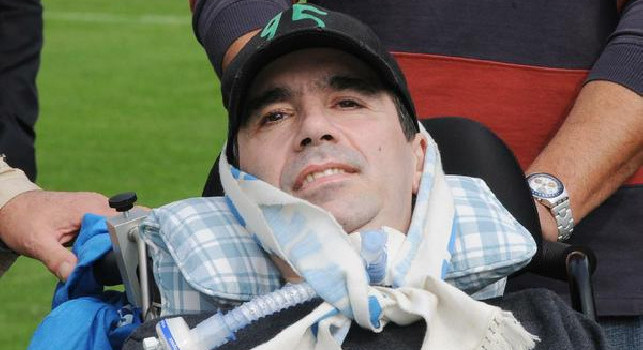 Sla e demenza, i calciatori sono a rischio: i colpi di testa possono creare problemi