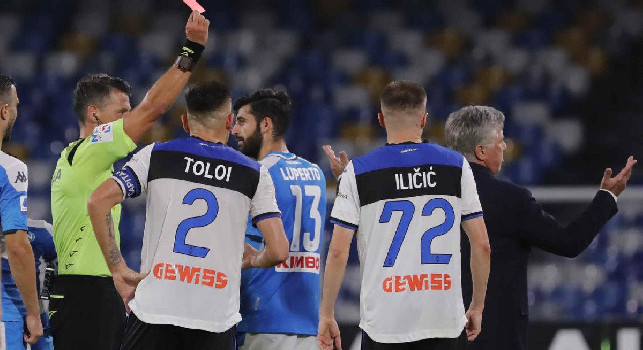 Damascelli attacca: Arbitri protagonisti, assistenti come bidelli! Comanda l'uomo VAR, monitor come video porno. Fifa e Ifab se ne fottono