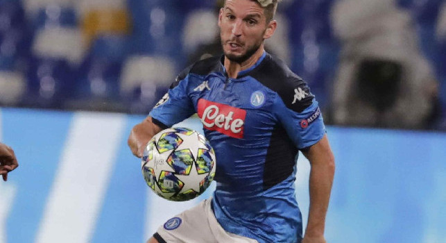 Sky - Mertens è legato al Napoli, il calciatore vuole rinnovare: difficile una sua partenza a gennaio