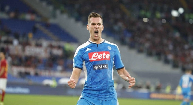 Napoli subito in vantaggio: disattenzione del giovane portiere Vandevoordt, facile segnare per Milik
